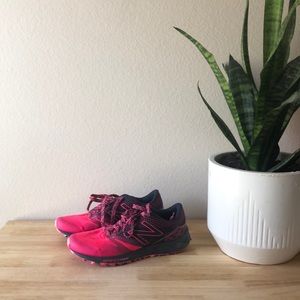 New Balance Running Sneakers NEW